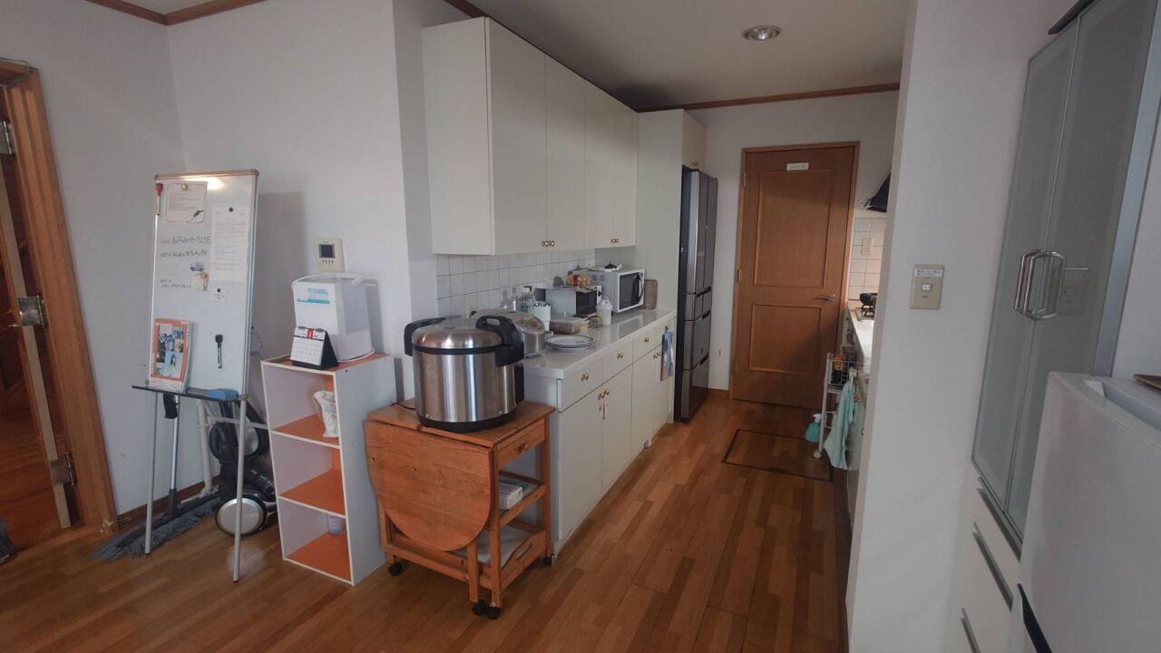 ※商談中※西２０条南４丁目　事業用不動産 内観