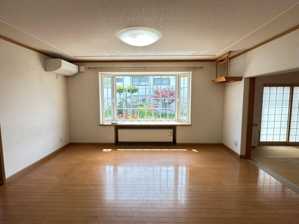 【写真追加】幕別町緑町　中古戸建 内観
