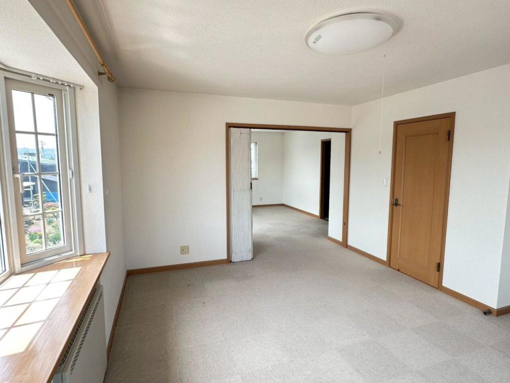 【写真追加】幕別町緑町　中古戸建 内観