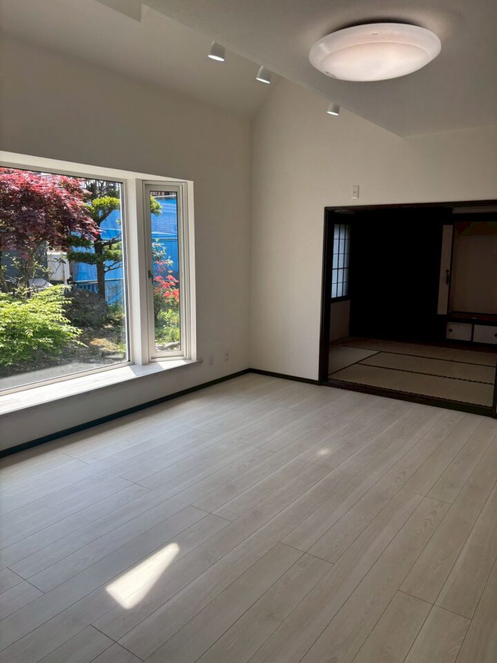 【価格改定】西２２条南３丁目　リフォーム住宅 内観