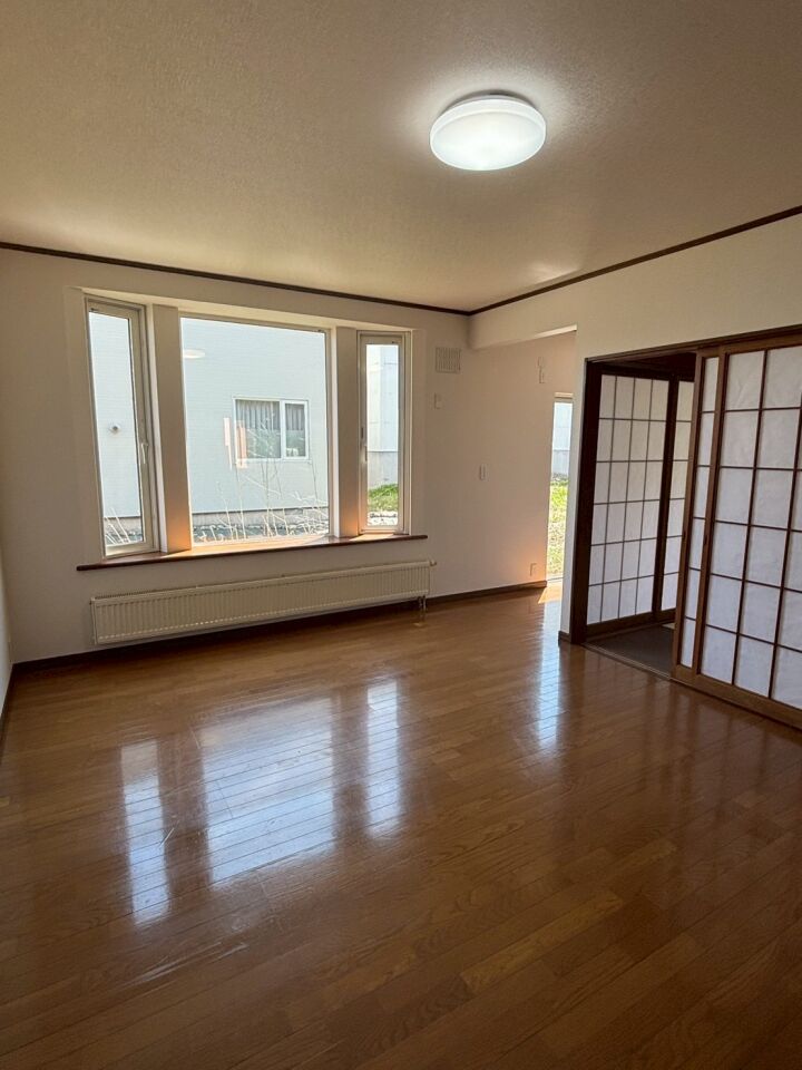 西６条南４０丁目　リフォーム住宅 内観