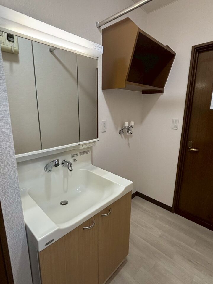 西６条南４０丁目　リフォーム住宅 内観