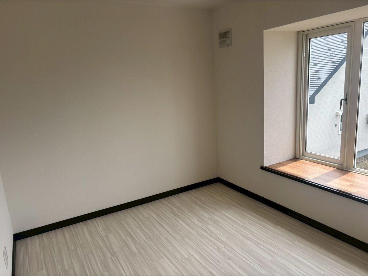 【写真追加】西二十三条南４丁目　リフォーム住宅 内観