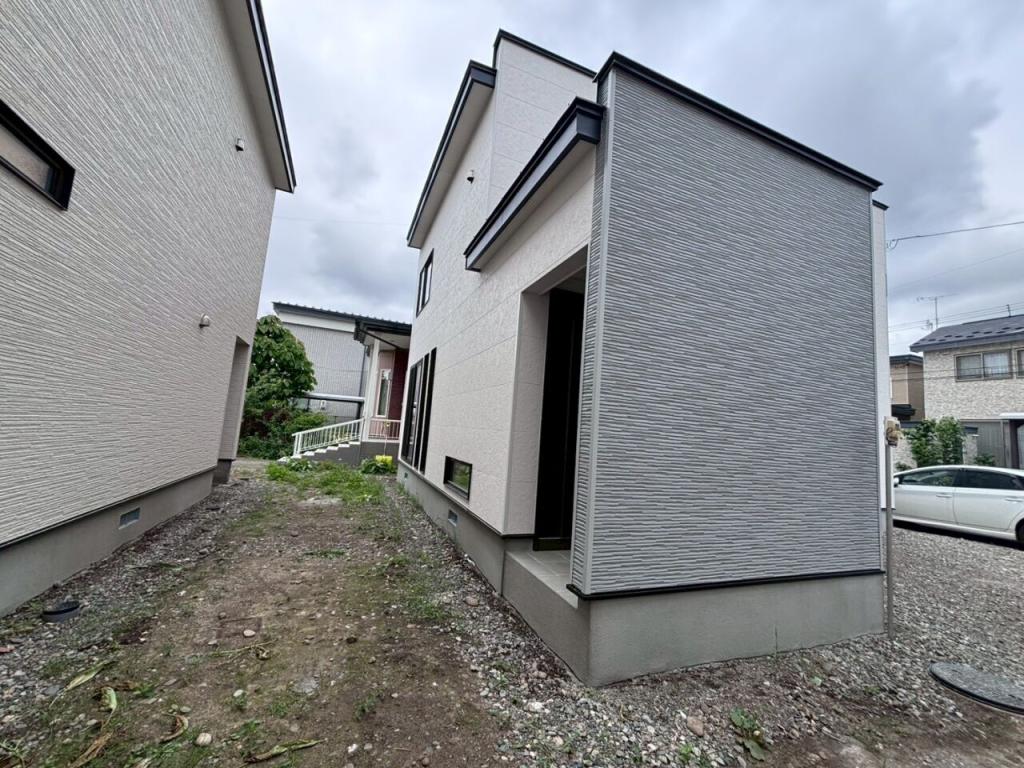 【fill.】西１８条南２丁目　Ｂ棟　新築戸建 内観