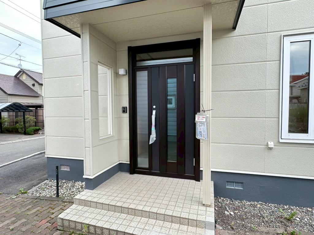 【価格改定】西２３条南４丁目　リフォーム住宅 内観