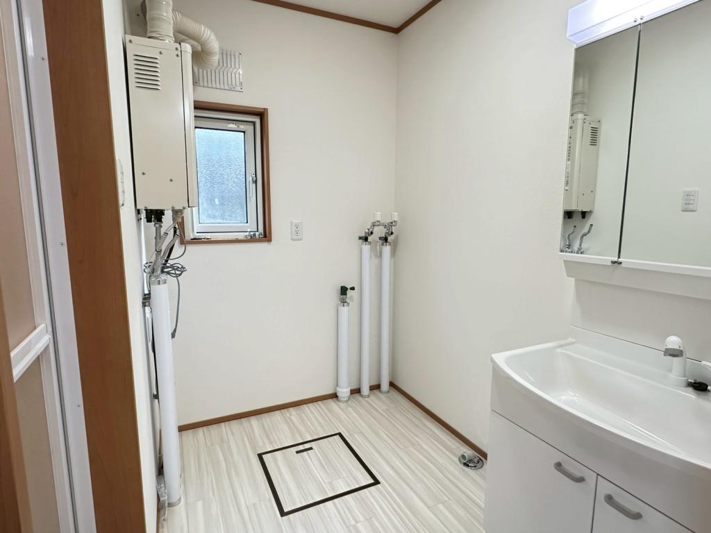 【価格改定】西２３条南４丁目　リフォーム住宅 内観