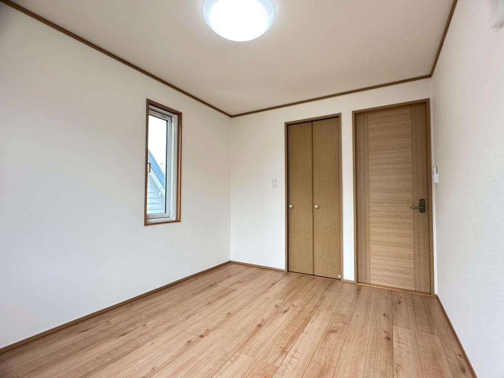 【価格改定】西２３条南４丁目　リフォーム住宅 内観