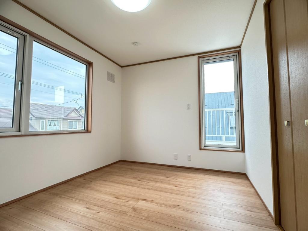 【価格改定】西２３条南４丁目　リフォーム住宅 内観