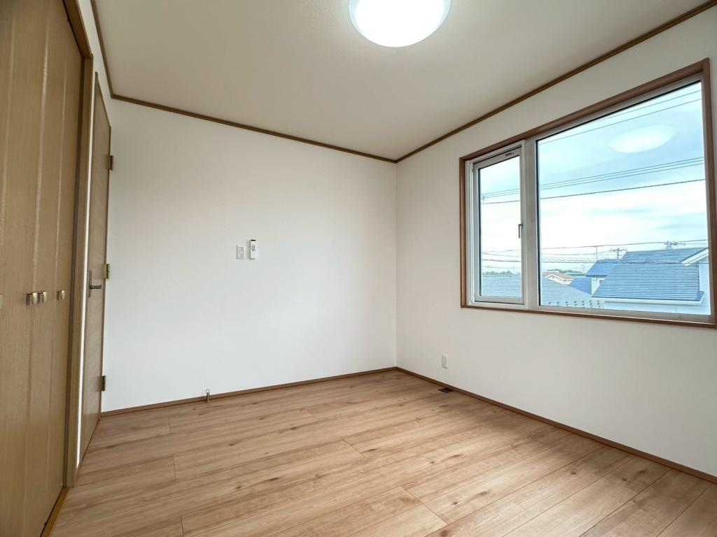 【価格改定】西２３条南４丁目　リフォーム住宅 内観