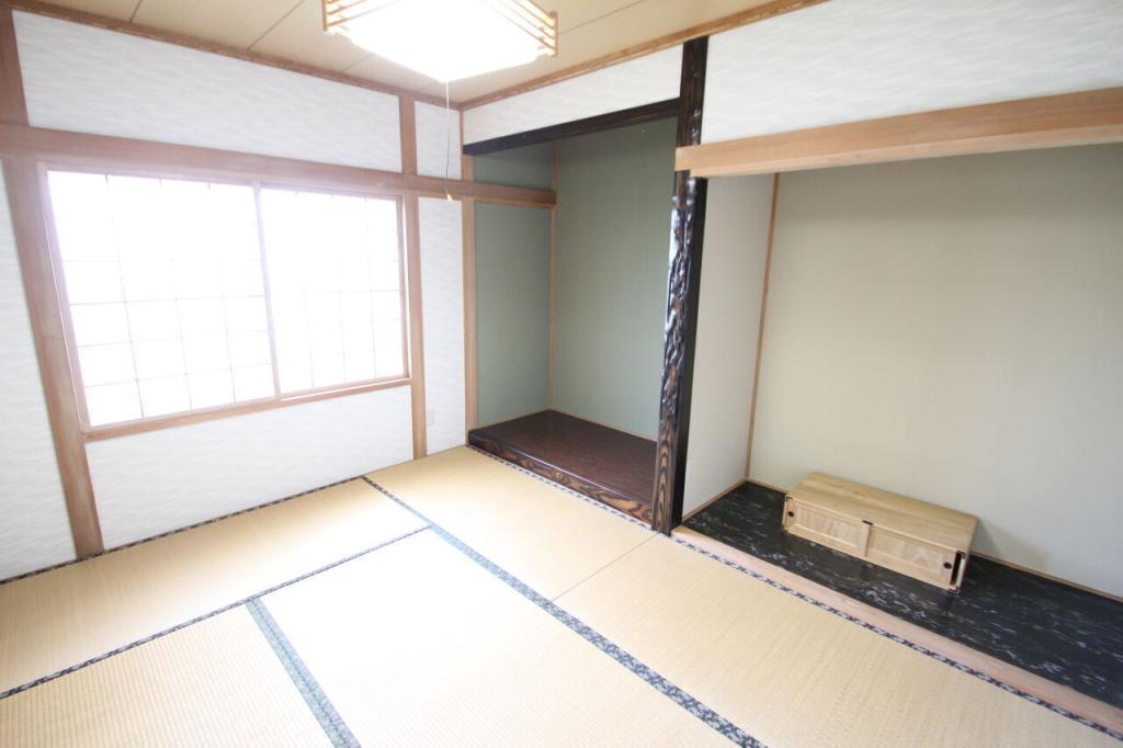 幕別町字古舞　中古戸建 内観