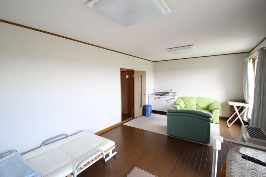 幕別町字古舞　中古戸建 内観