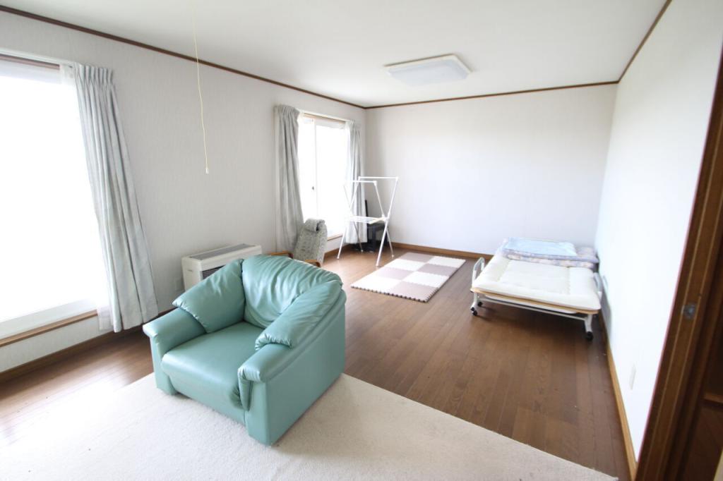幕別町字古舞　中古戸建 内観