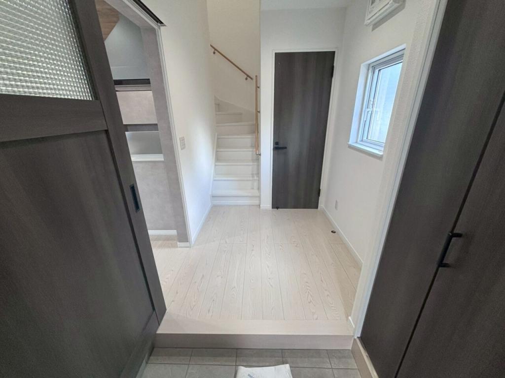 【写真追加】西17条南4丁目　リフォーム住宅 内観