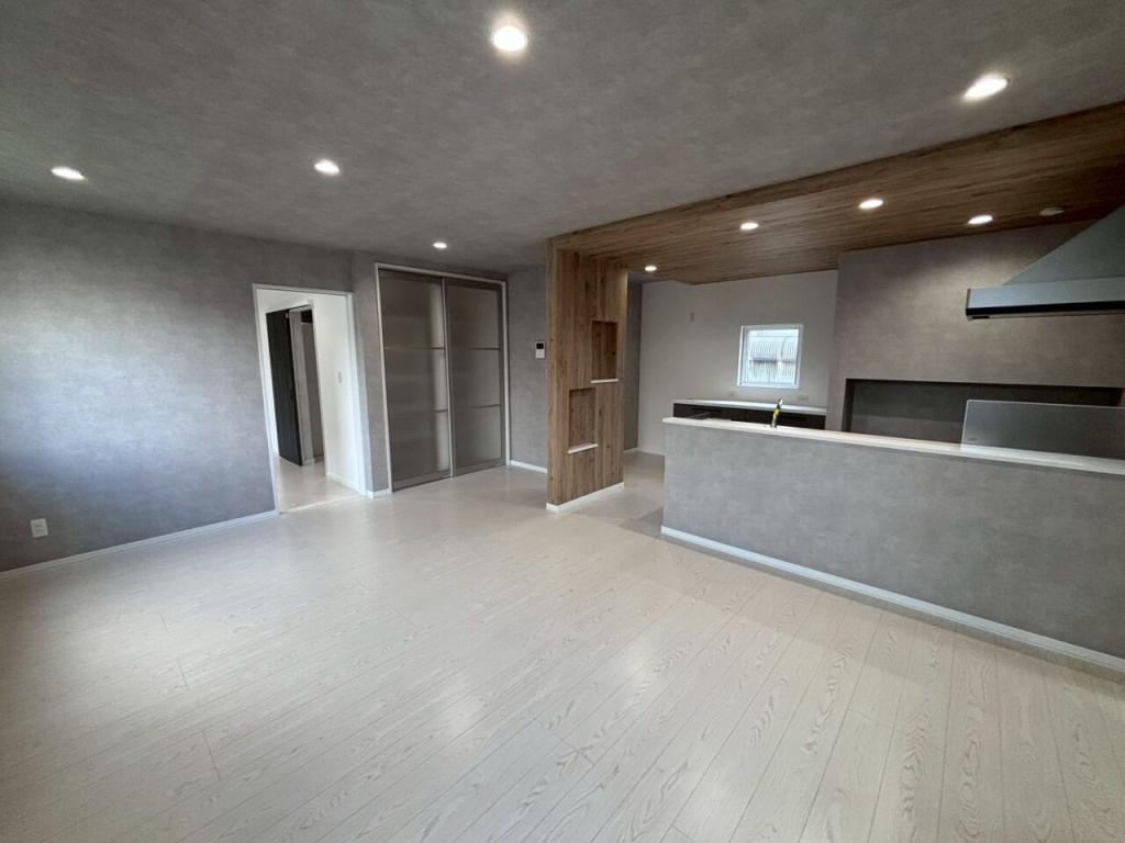 【写真追加】西17条南4丁目　リフォーム住宅 内観