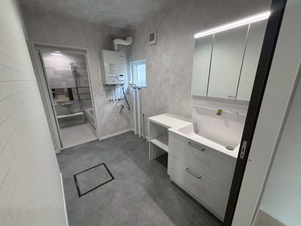 【写真追加】西17条南4丁目　リフォーム住宅 内観