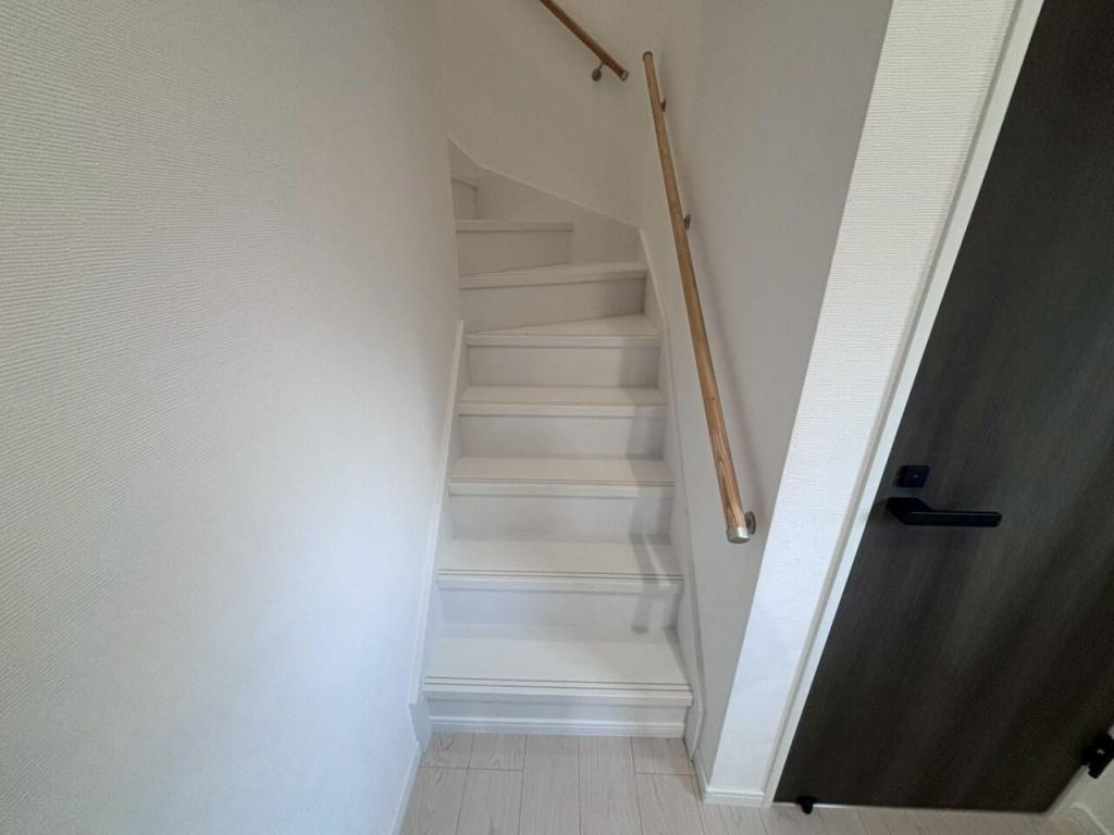 【写真追加】西17条南4丁目　リフォーム住宅 内観