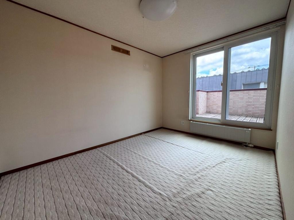【商談中】西１９条南５丁目　中古戸建 内観
