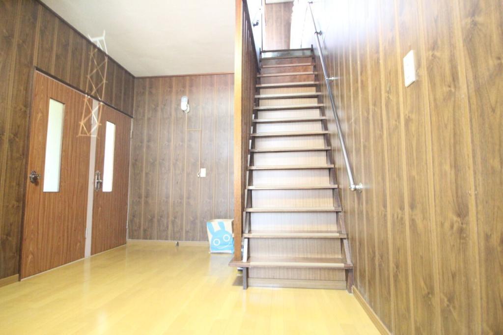 清水町南１条西３丁目　中古戸建 内観