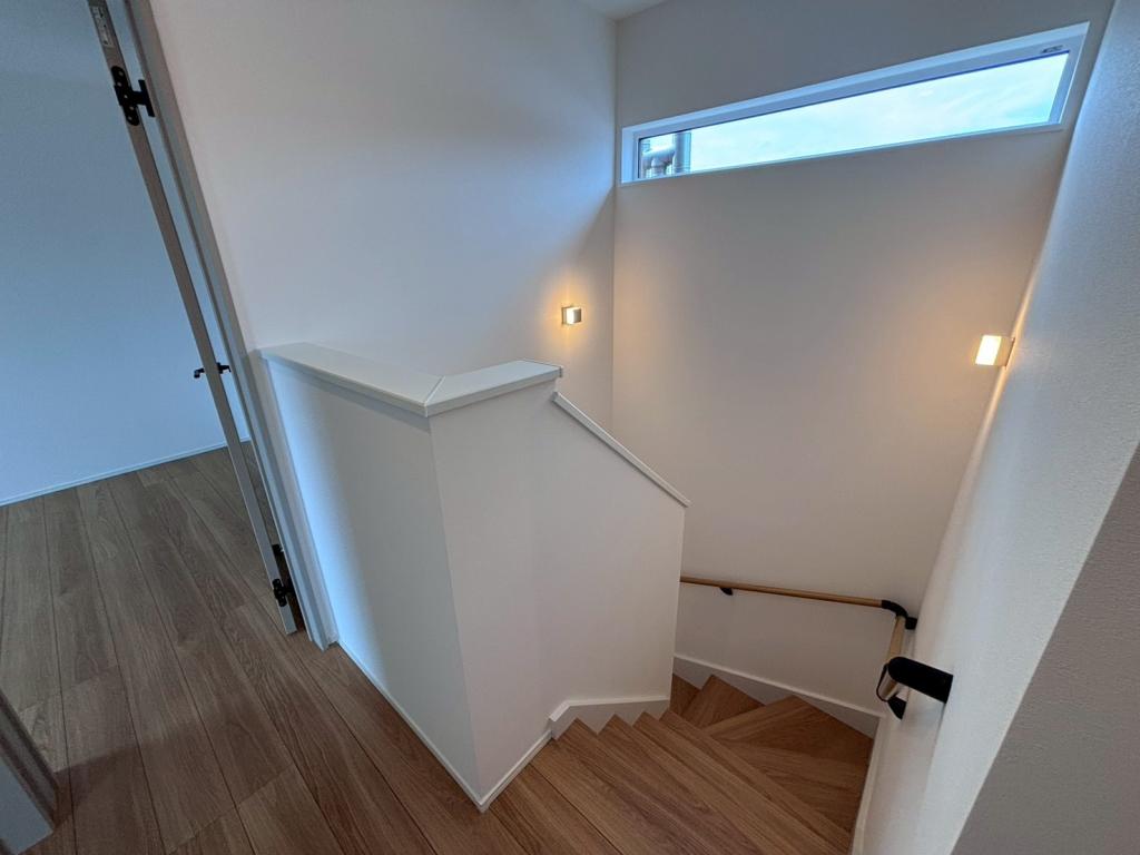 東１０条南１２丁目　新築戸建 内観