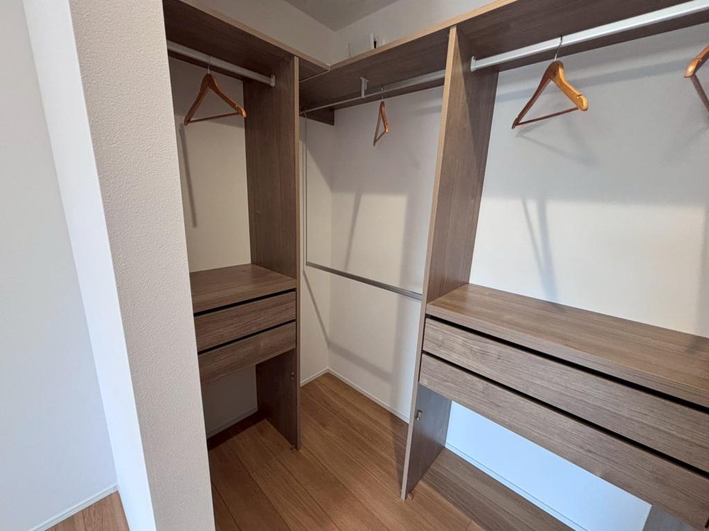 東１０条南１２丁目　新築戸建 内観