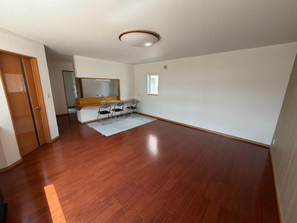 【写真追加】幕別町札内新北町　リフォーム住宅 内観