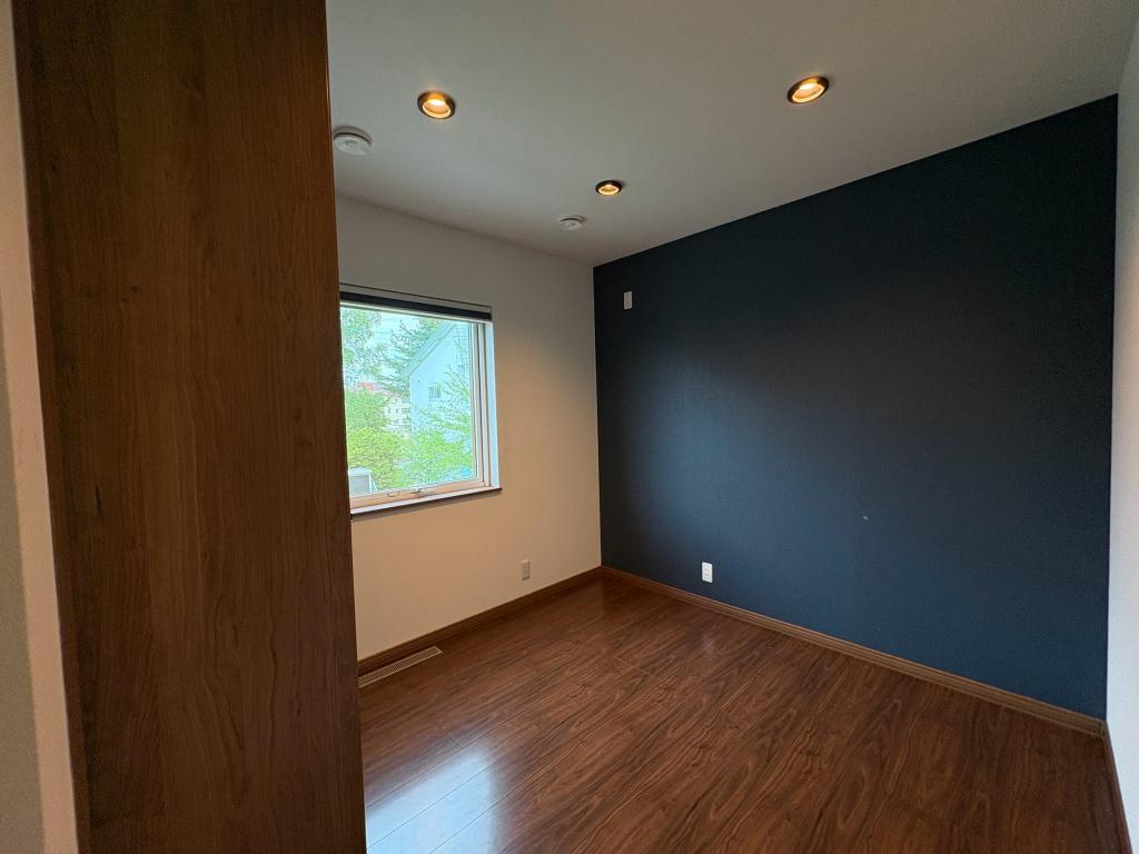 東６条南３丁目　中古戸建 内観