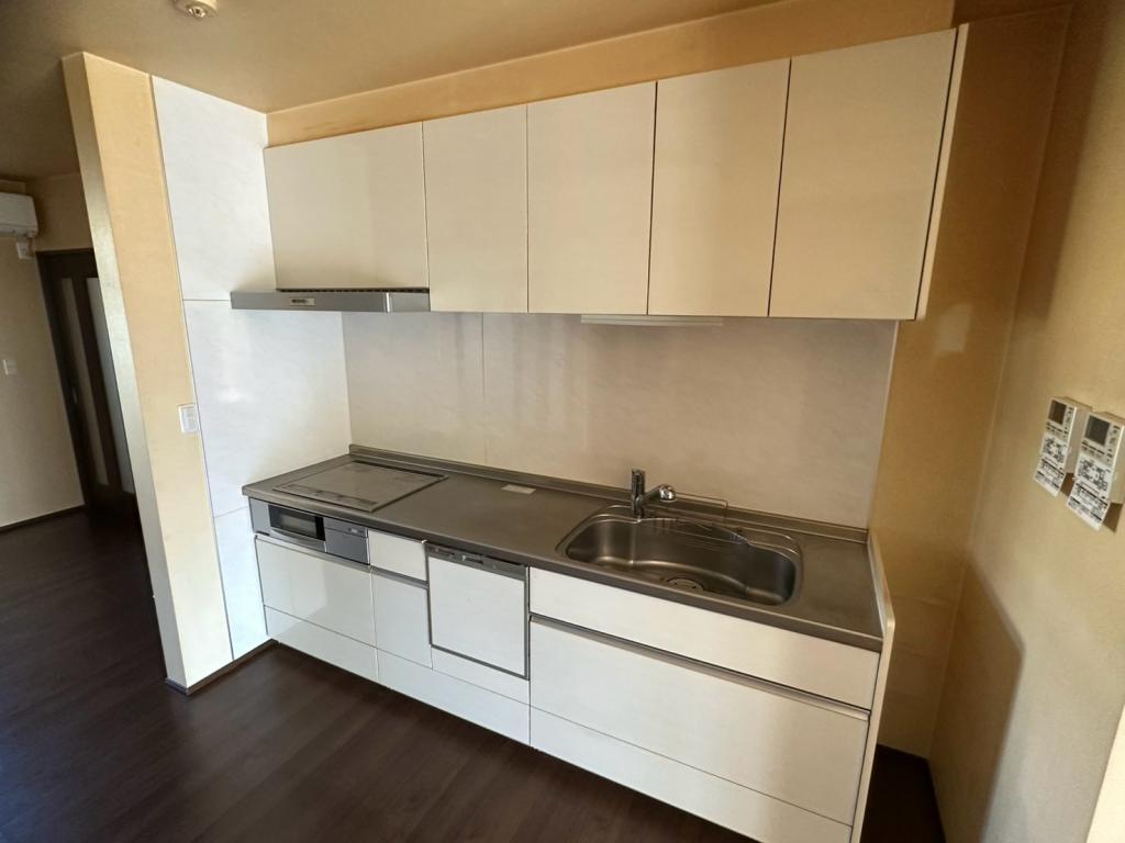 【写真追加】【価格改定】西１６条南４丁目　中古戸建 内観