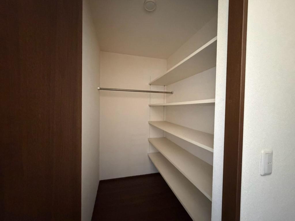 【写真追加】【価格改定】西１６条南４丁目　中古戸建 内観