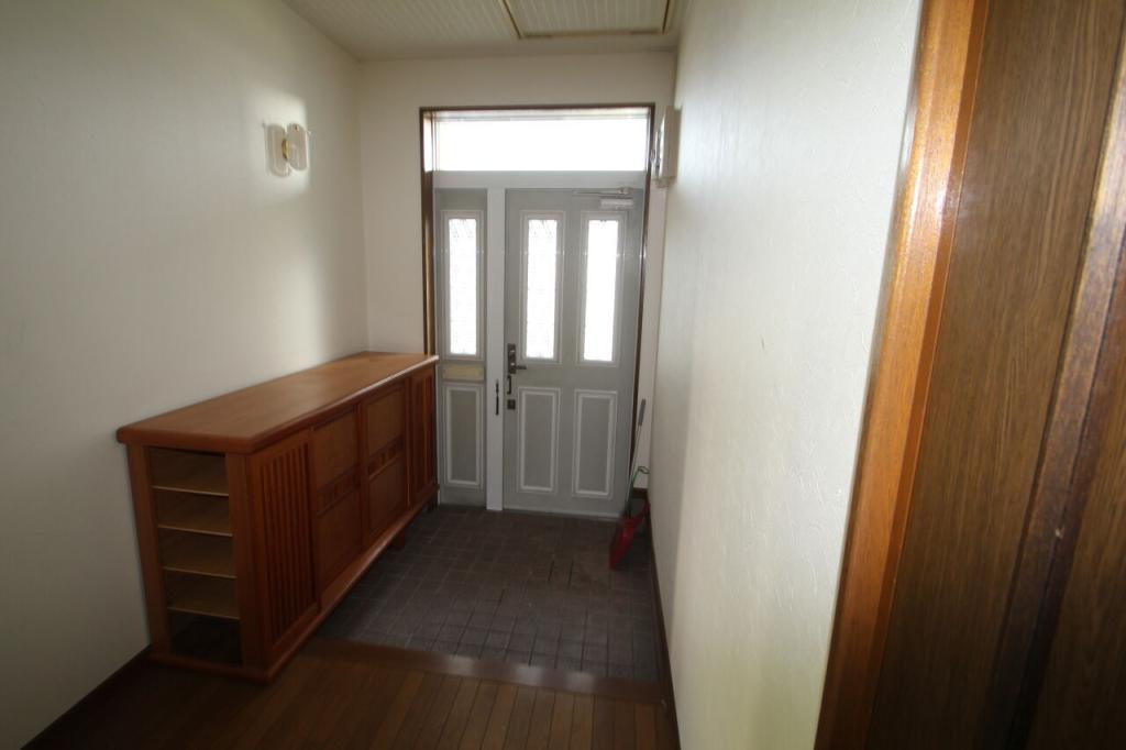 西１０条南３２丁目・３３丁目　中古戸建 内観