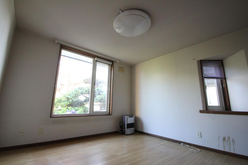 西１０条南３２丁目・３３丁目　中古戸建 内観
