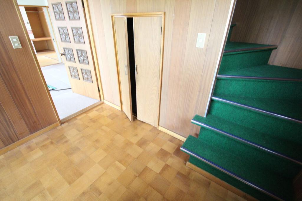 芽室町東６条６丁目　中古戸建 内観