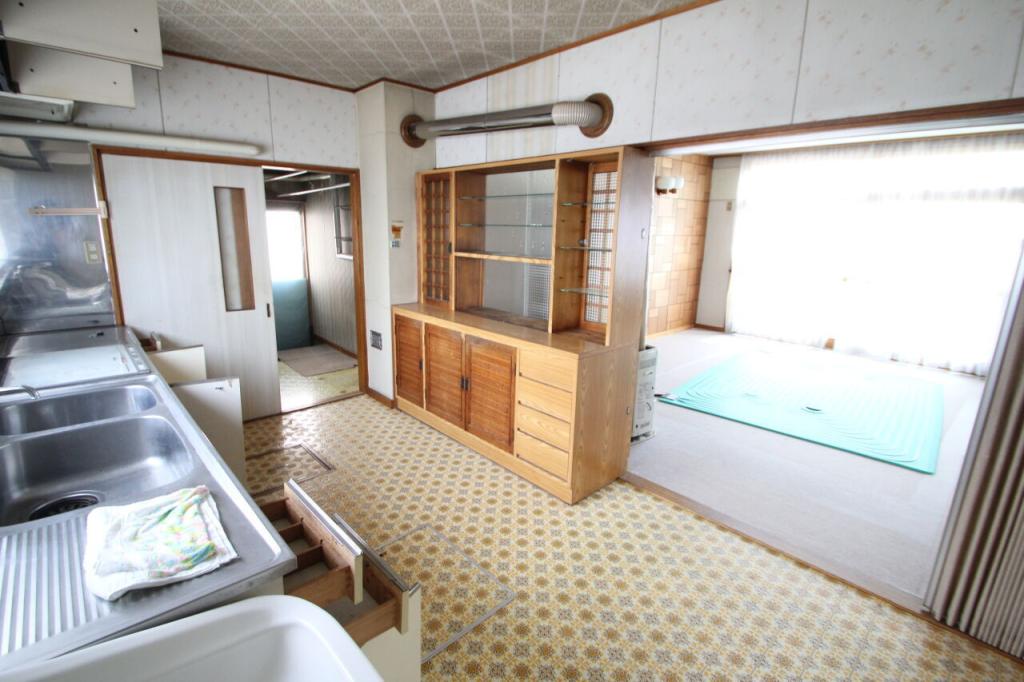 芽室町東６条６丁目　中古戸建 内観
