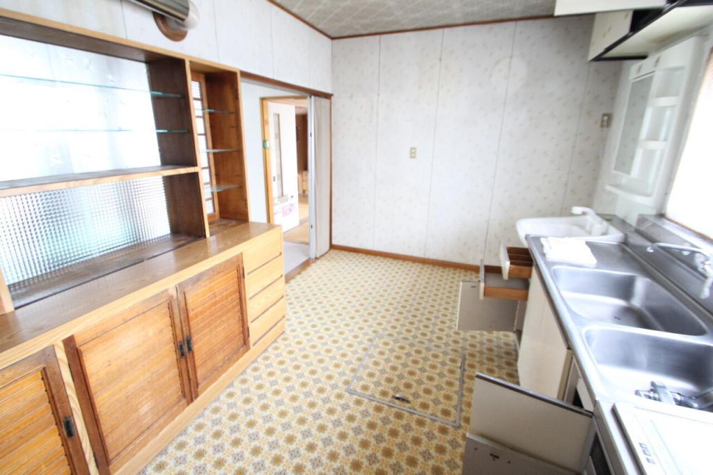 芽室町東６条６丁目　中古戸建 内観