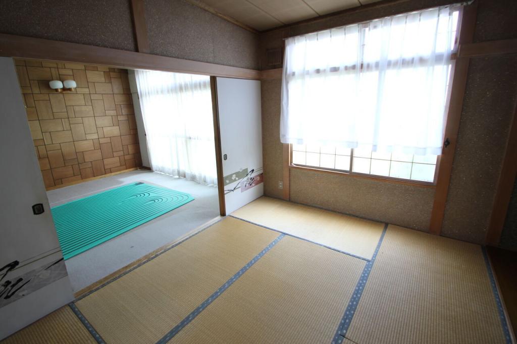 芽室町東６条６丁目　中古戸建 内観