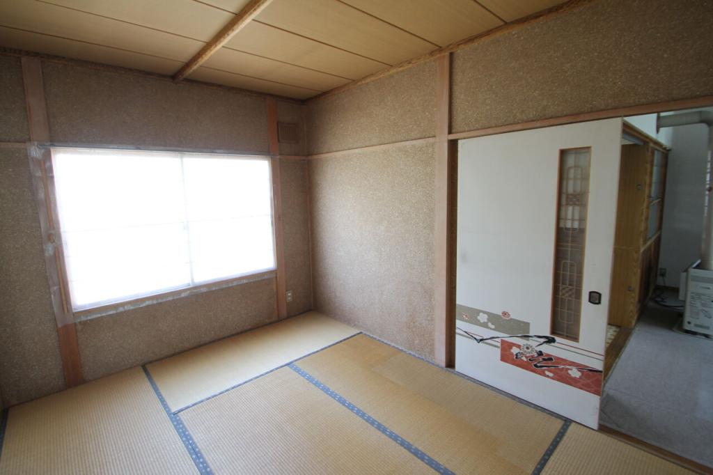 芽室町東６条６丁目　中古戸建 内観