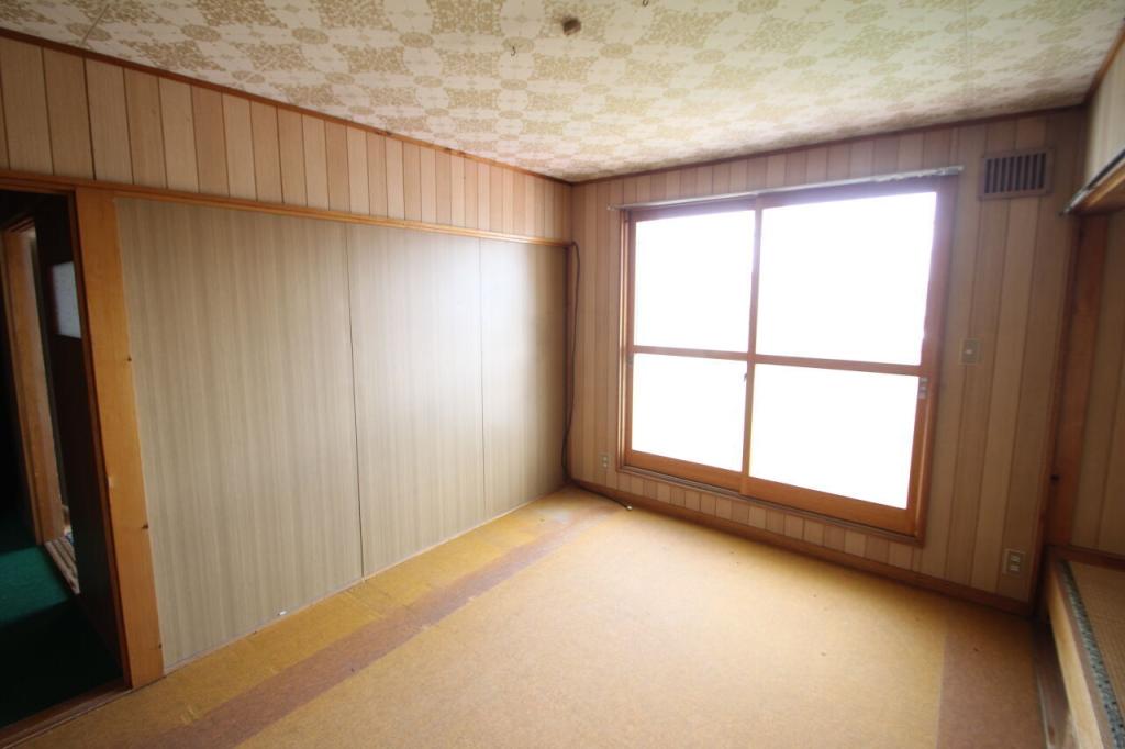 芽室町東６条６丁目　中古戸建 内観