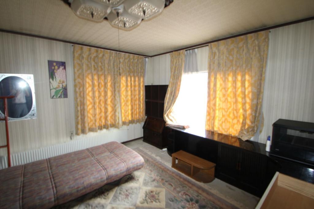 【住宅２棟付き】西２２条南１丁目　中古戸建 内観