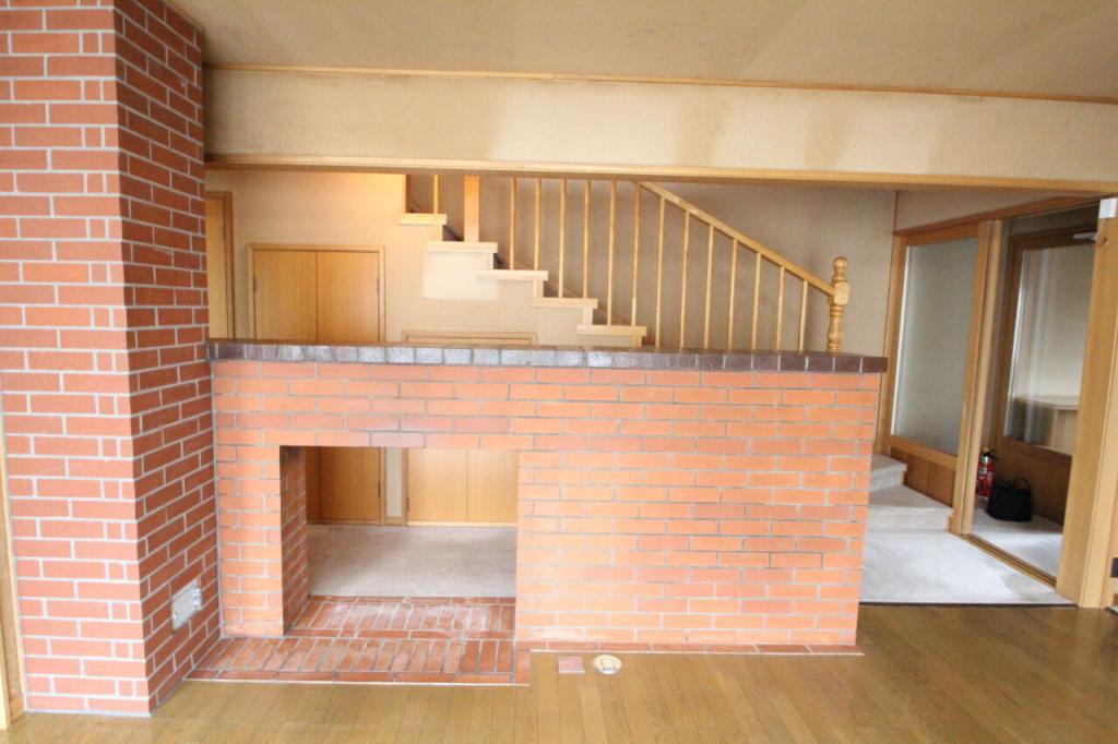 幕別町札内あかしや町　中古戸建 内観
