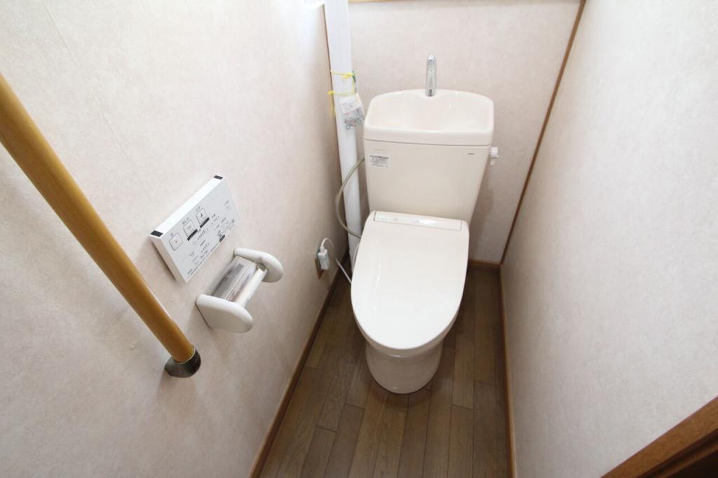 幕別町札内あかしや町　中古戸建 内観