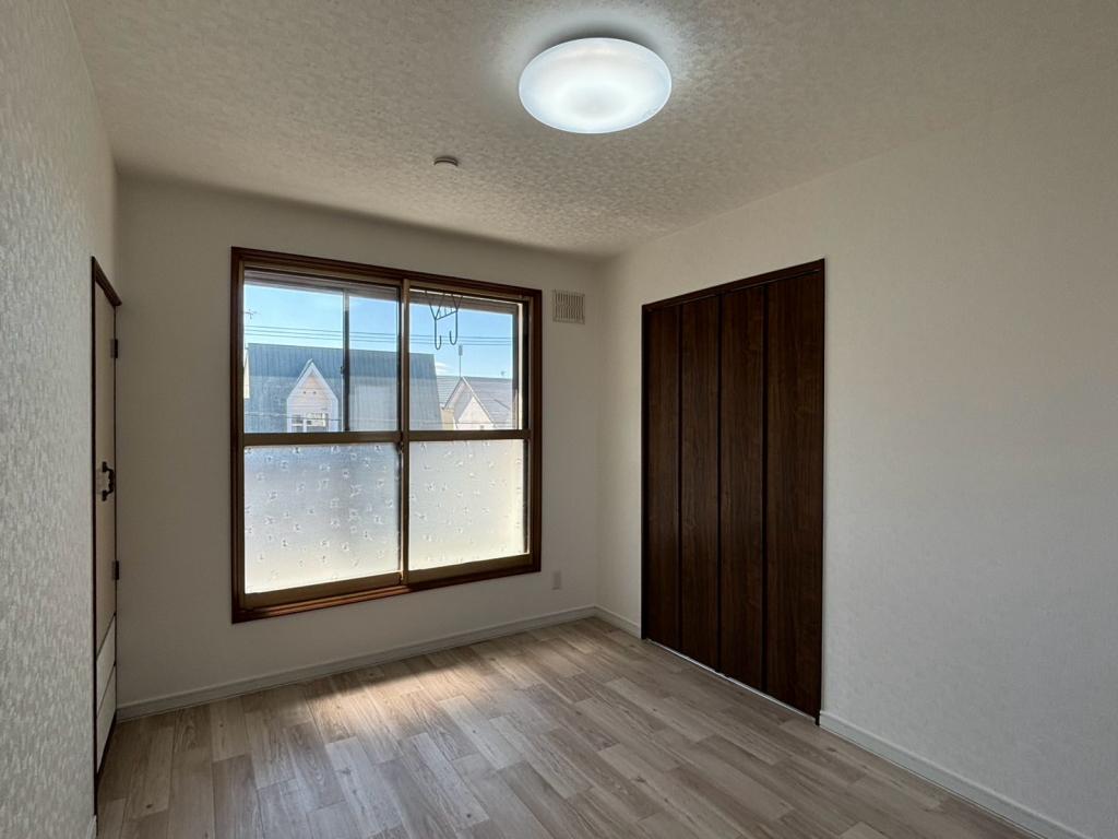 【リフォーム済】南の森西９丁目　中古戸建 内観